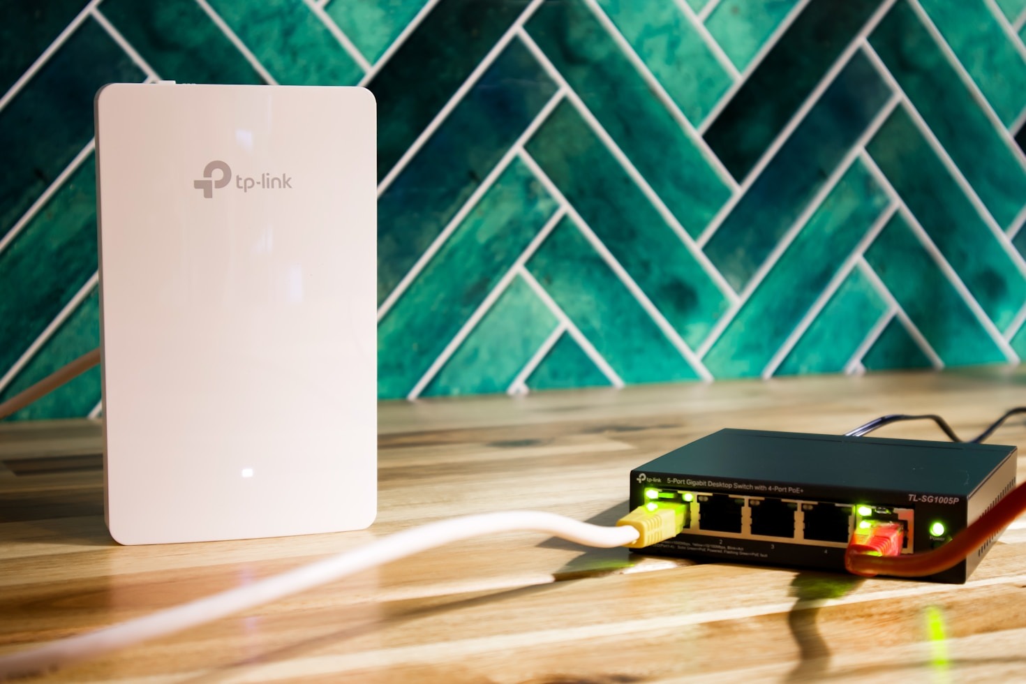 How to Eliminate Wi-Fi Dead Spots at Home